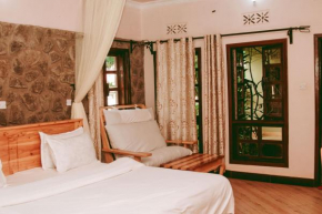 Ngorongoro Camp and Lodge